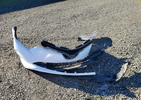 2018 Toyota Rav4 Le z USA, uszkodzony, nr VIN 2T3ZFREV2JW447232